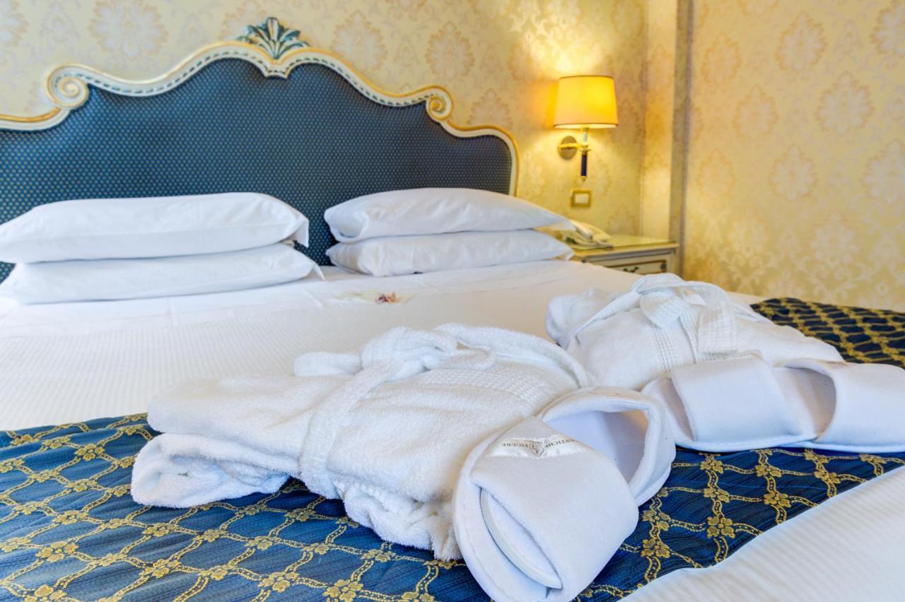 Hotel Antiche Figure Венеция Экстерьер фото