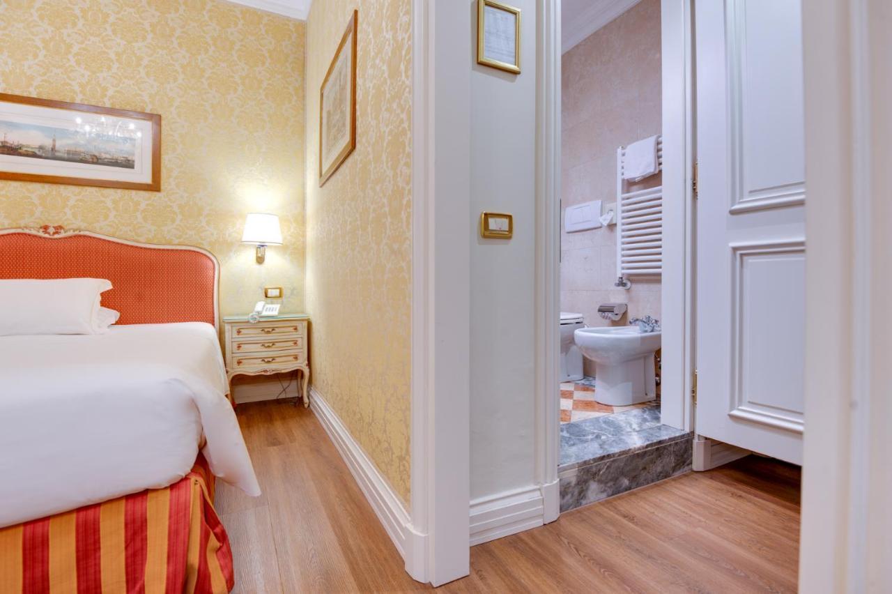Hotel Antiche Figure Венеция Экстерьер фото