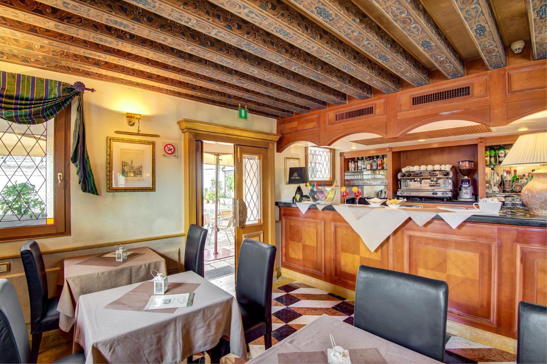 Hotel Antiche Figure Венеция Экстерьер фото